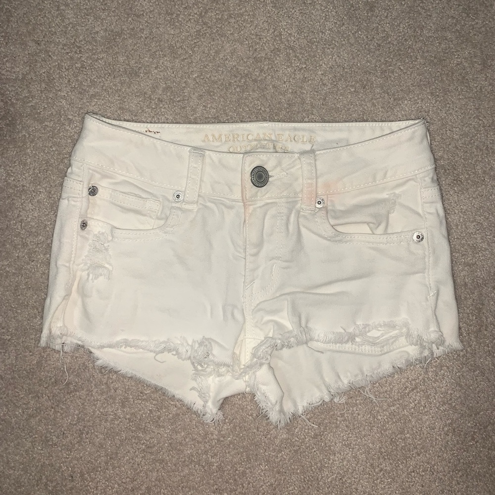 ⭐️AMERICAN EAGLE LOW WAISTED SHORTS